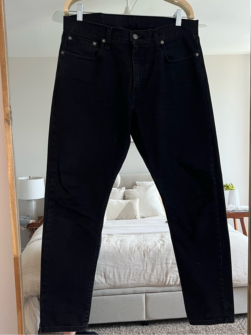 Levi's Slim Straight Black Jeans